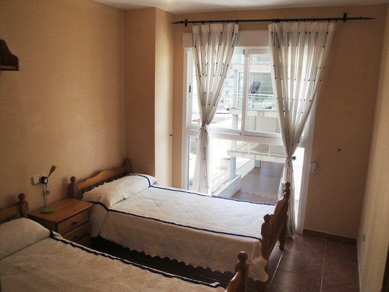 Apartamentos Argenta- Caleta 3000