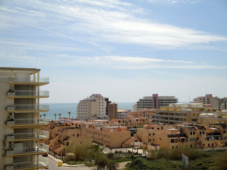 Apartamentos Argenta- Caleta 3000