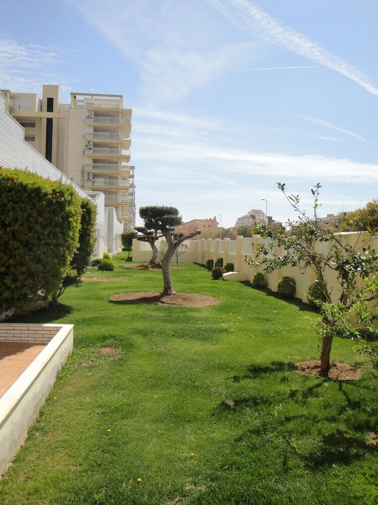 Apartamentos Argenta- Caleta 3000