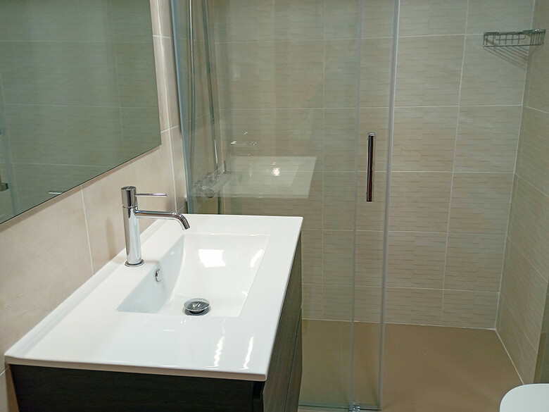 Apartamentos Pe�ismar I Y II 3000