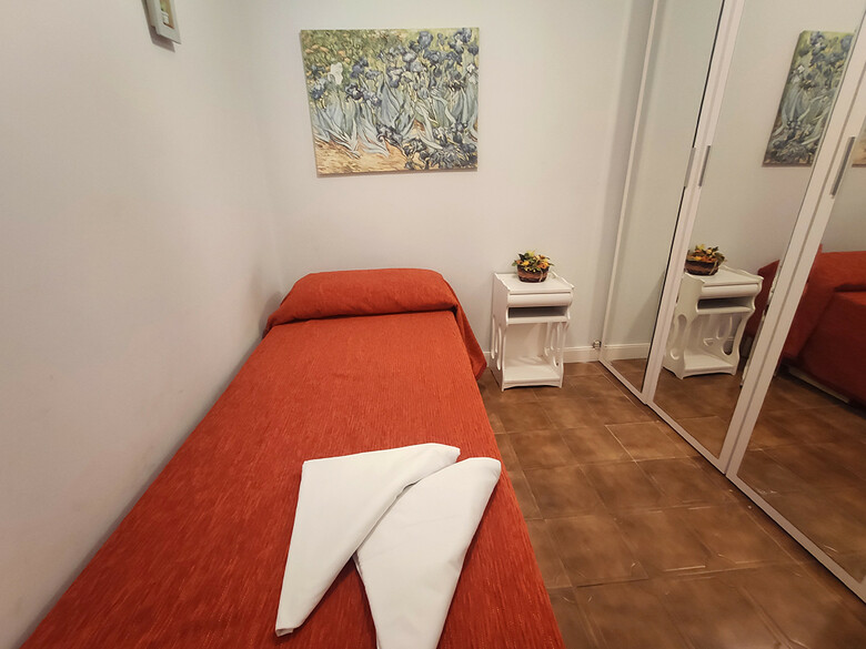 Apartamentos Pe�ismar I Y II 3000