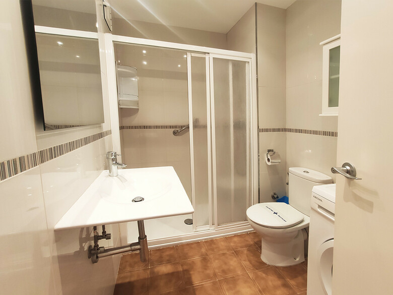 Apartamentos Pe�ismar I Y II 3000