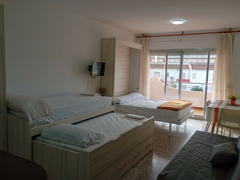 Apartamentos Voramar 3000