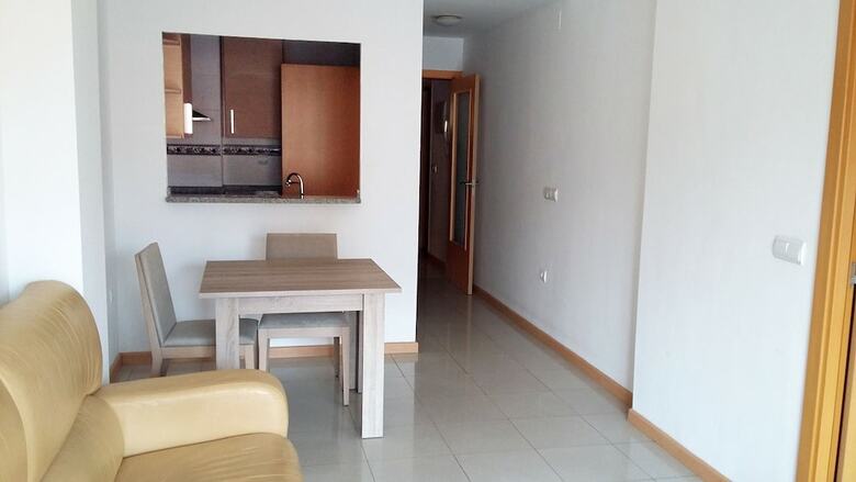 Apartamentos Benicarl� 3000