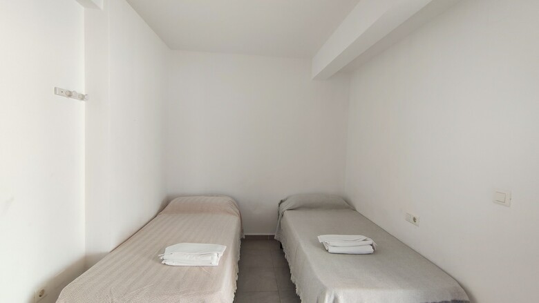 Apartamentos Gand�a Playa Centro 3000