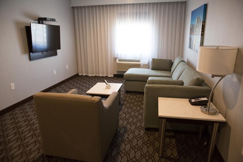 Best Western Premier Nyc Gateway Hotel