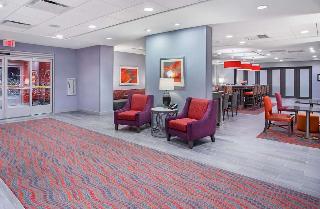 Hotel Hampton By Hilton Vincennes In