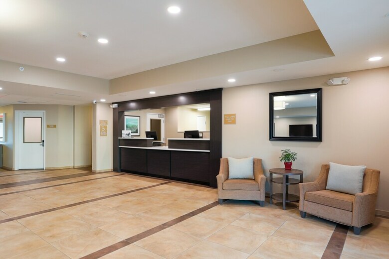 Hotel Candlewood Suites Lenexa Overland Park Area