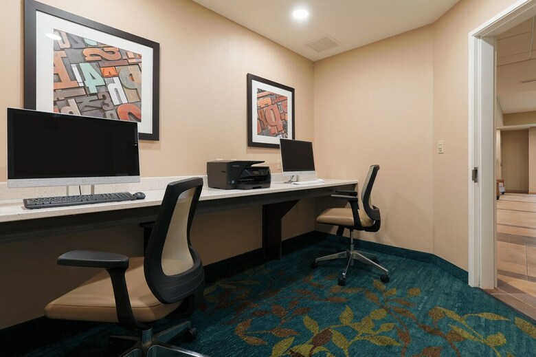 Hotel Candlewood Suites Lenexa Overland Park Area