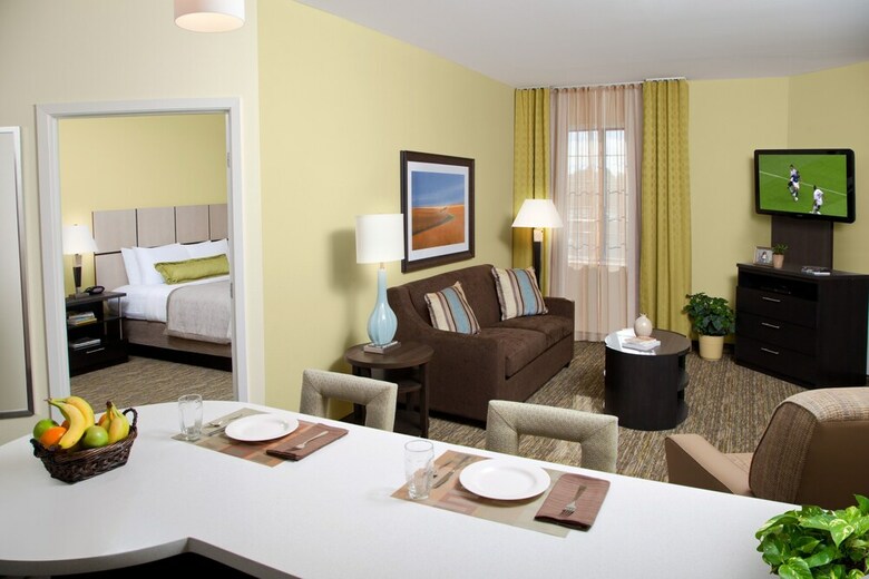 Hotel Candlewood Suites Lenexa Overland Park Area