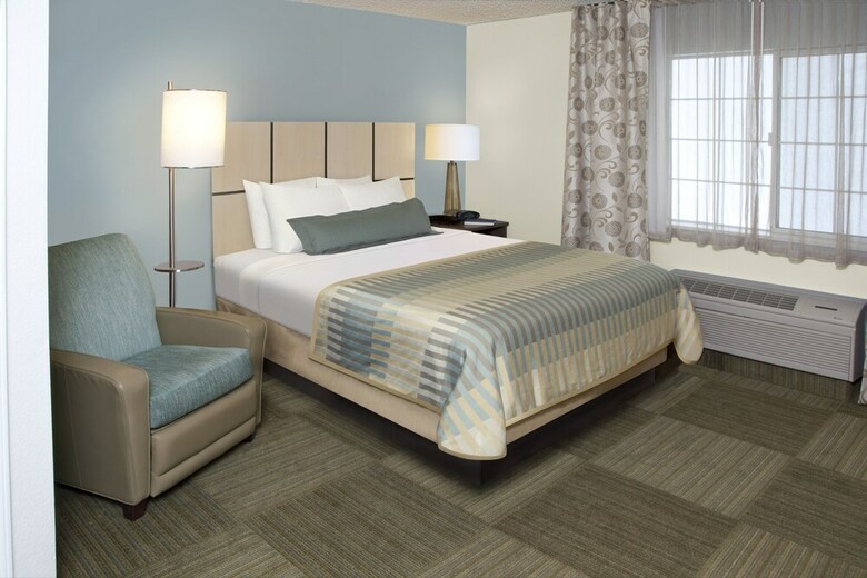 Hotel Candlewood Suites Lenexa Overland Park Area