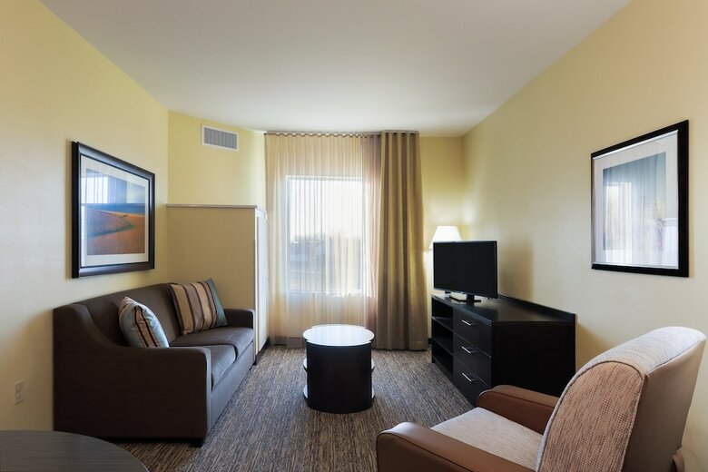 Hotel Candlewood Suites Lenexa Overland Park Area