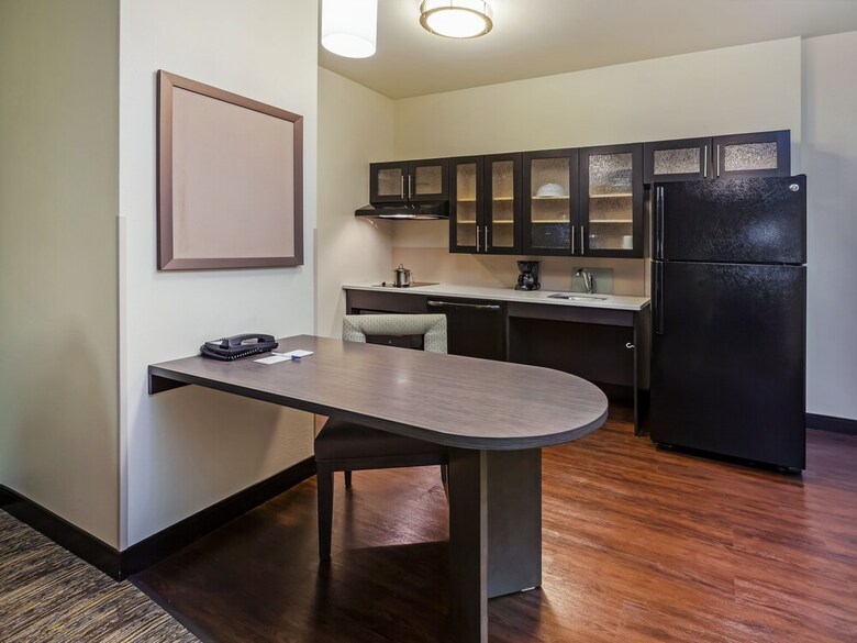 Hotel Candlewood Suites Lenexa Overland Park Area