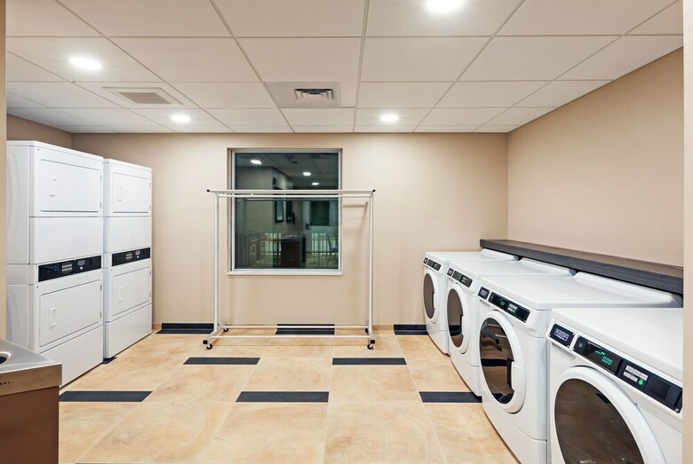 Hotel Candlewood Suites Lenexa Overland Park Area