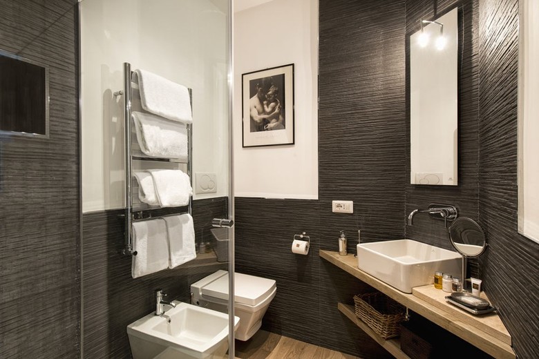 Hotel The Independent Suites