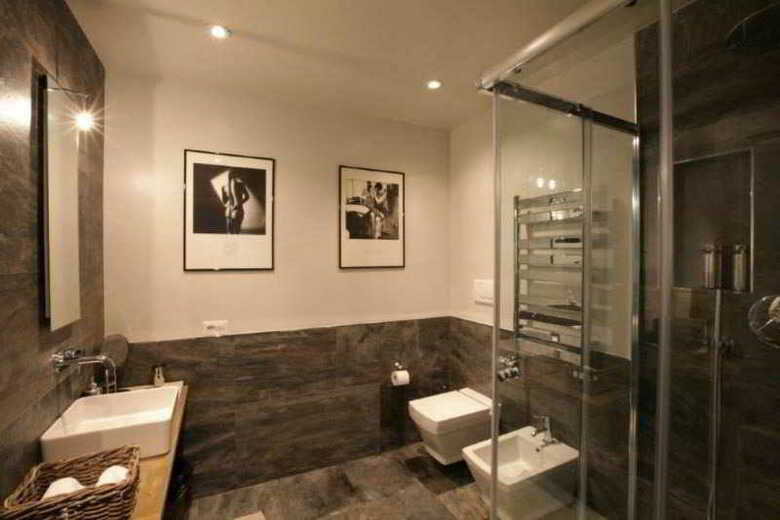 Hotel The Independent Suites