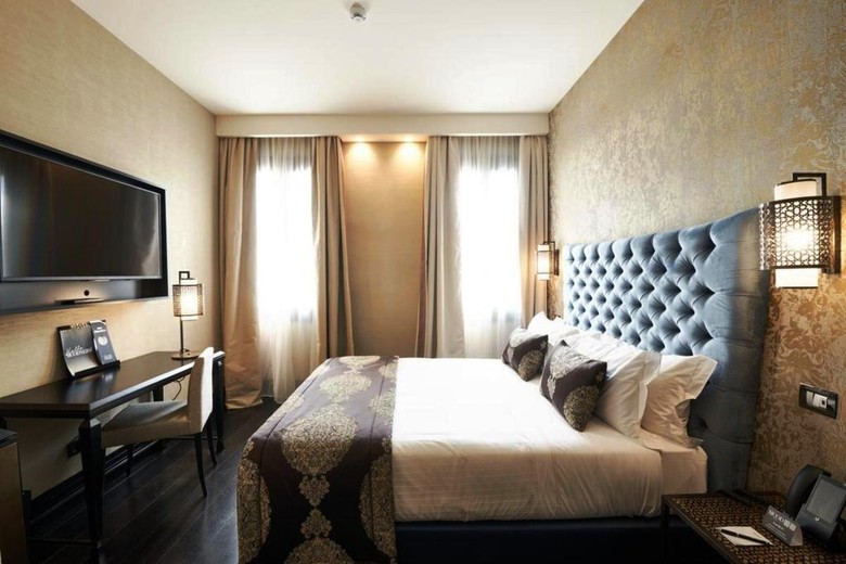 Hotel Venice Times