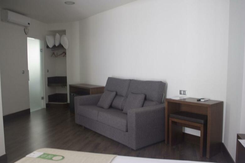 Hotel C�rdoba Carpe Diem