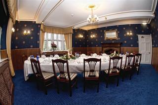 Best Western Rogerthorpe Manor Hotel
