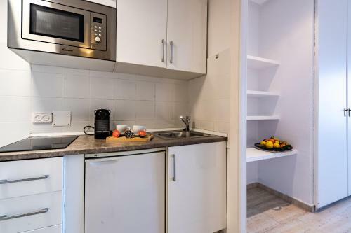 Alicante Skylights Apartments