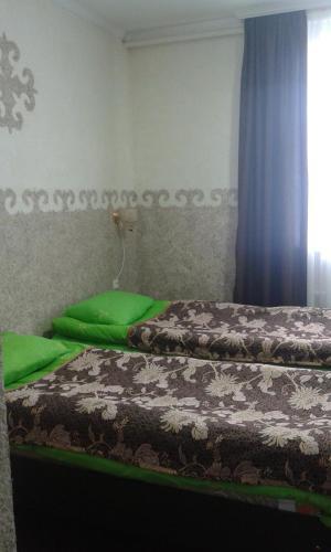 Hostal Guest House Karakol