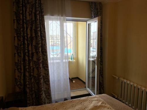 Zhanybek Apartment
