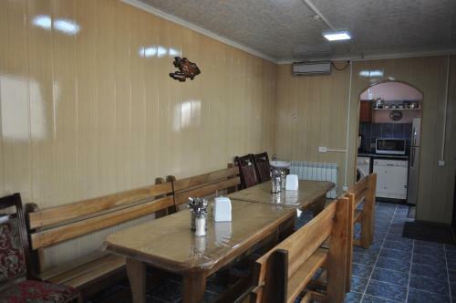 Hostal Karakol Holiday
