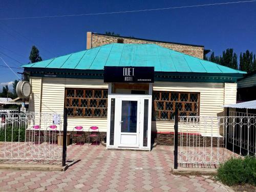 Duet Hostel