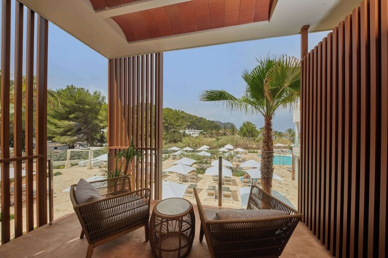 The Club Cala San Miguel Hotel Ibiza, Curio Collection By Hilton, Adults Only