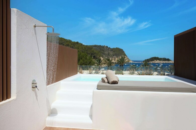 The Club Cala San Miguel Hotel Ibiza, Curio Collection By Hilton, Adults Only