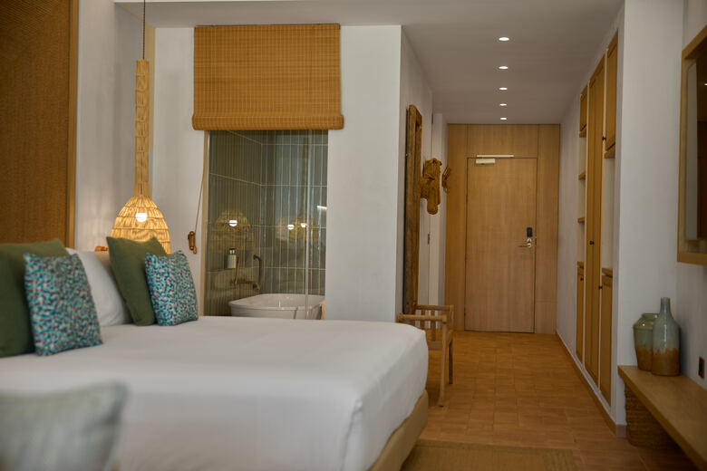 The Club Cala San Miguel Hotel Ibiza, Curio Collection By Hilton, Adults Only