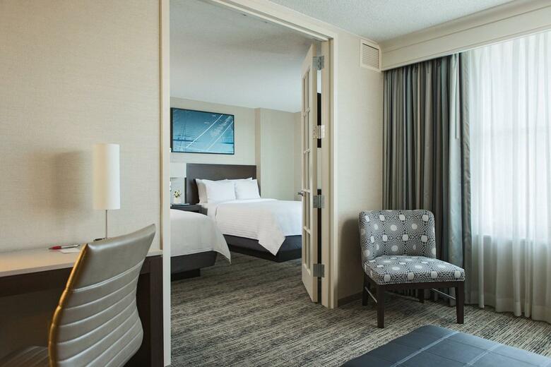 Hotel Chicago Marriott Suites Downers Grove