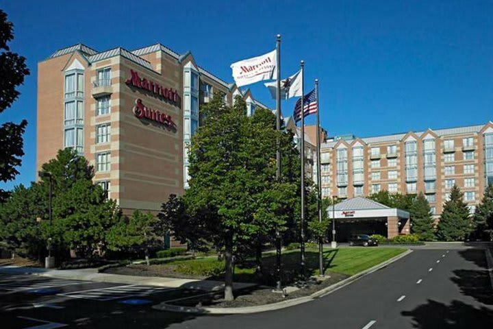 Hotel Chicago Marriott Suites Downers Grove