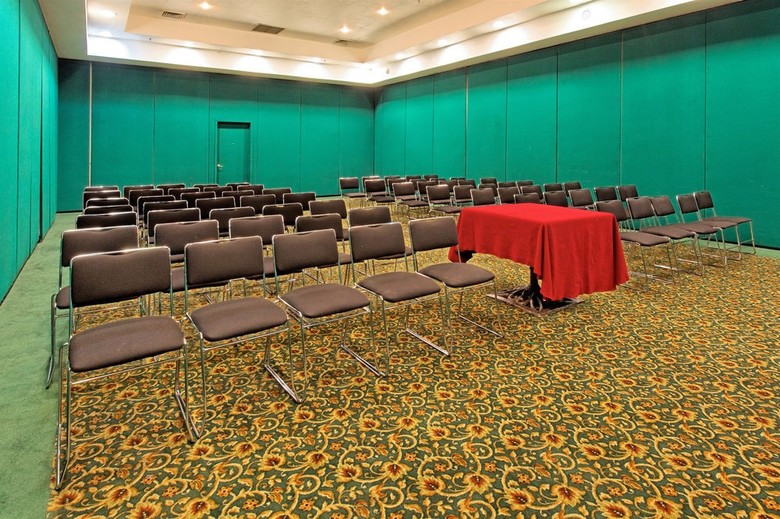 Hotel Holiday Inn Perinorte