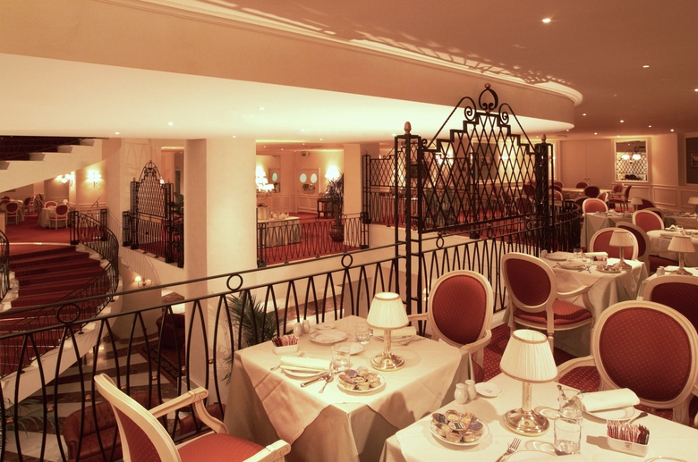 Hotel Grand Barone Di Sassj