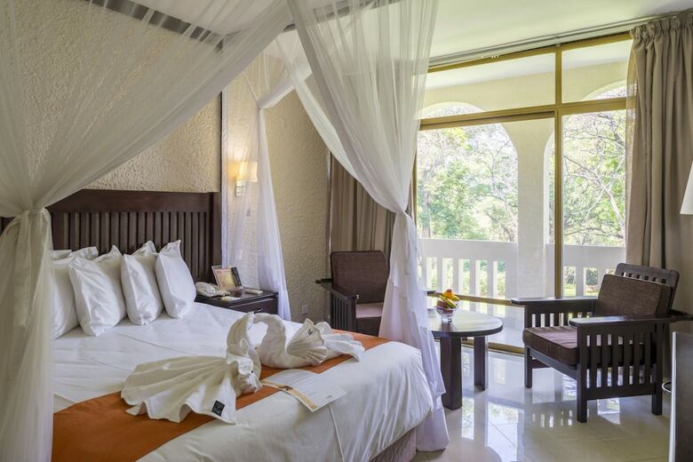 Hotel Victoria Falls Rainbow