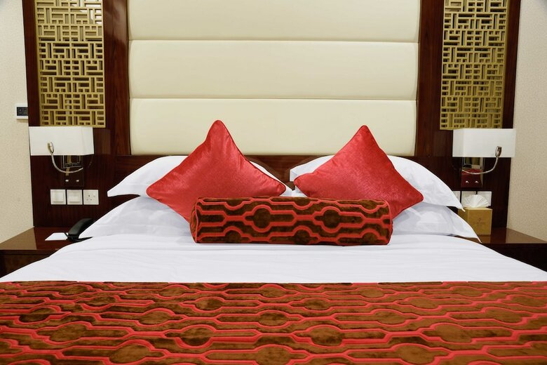 Goldstate Hotel
