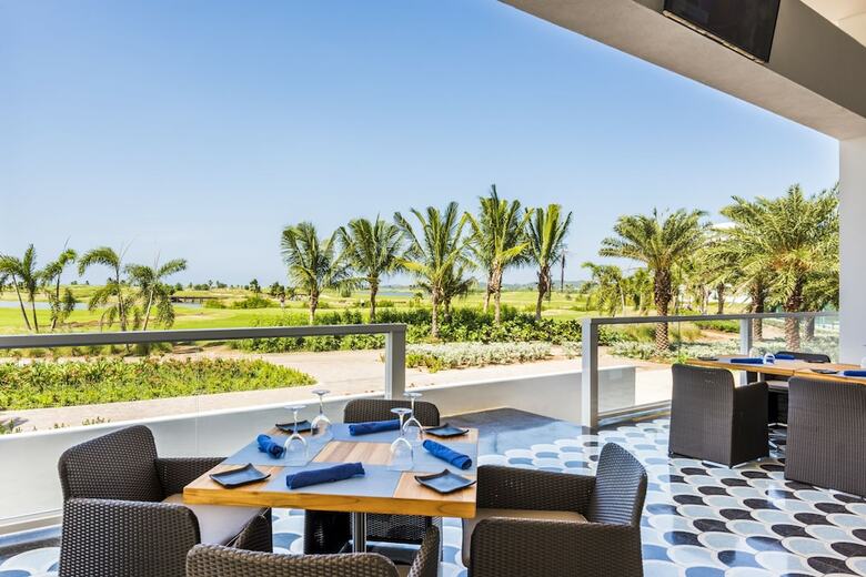 Hotel Dreams Karibana Cartagena Golf & Spa Resor