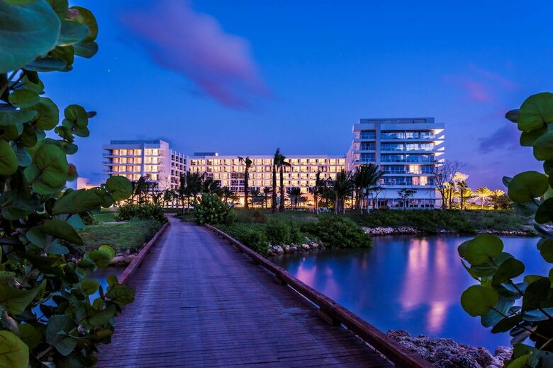 Hotel Dreams Karibana Cartagena Golf & Spa Resor