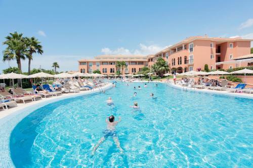 Hotel Grupotel Macarella Suites & Spa