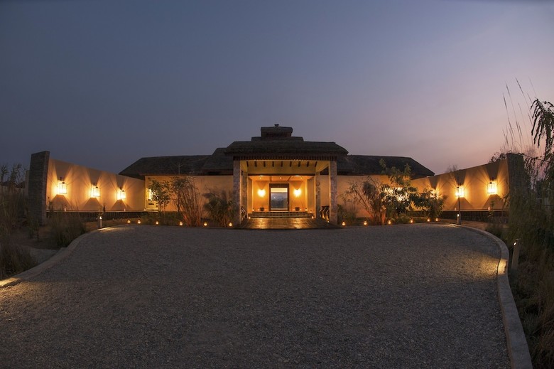 Posada Meghauli Serai, A Taj Safari Lodge