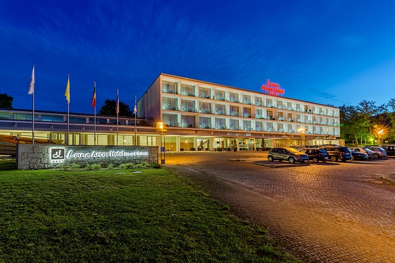 Luna Arcos Hotel