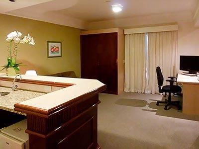 Hotel Quality Suites Garden Atl�ntica