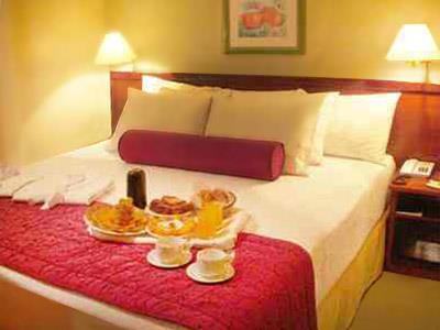 Hotel Quality Suites Garden Atl�ntica