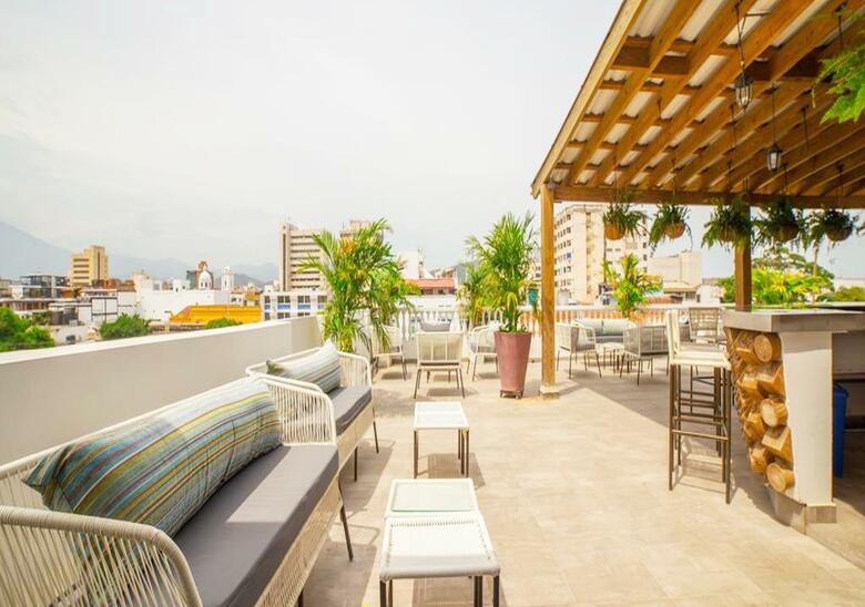 Hotel 1525