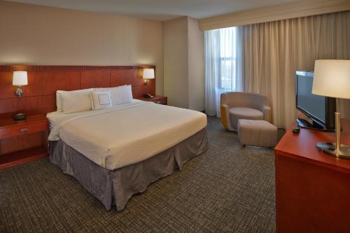 Hotel Courtyard By Marriott Downtown