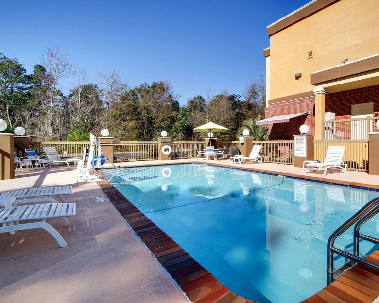 Hotel Comfort Suites Biloxi