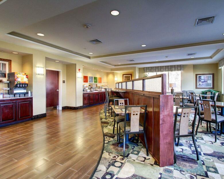 Hotel Comfort Suites Biloxi