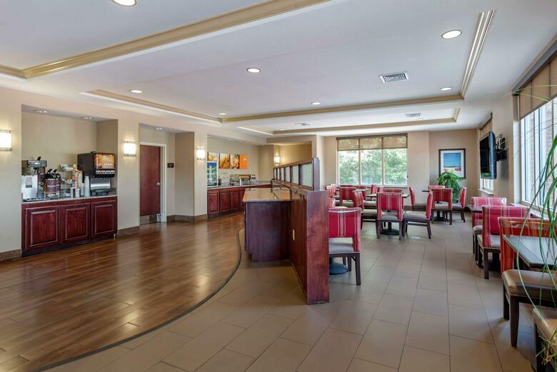 Hotel Comfort Suites Biloxi