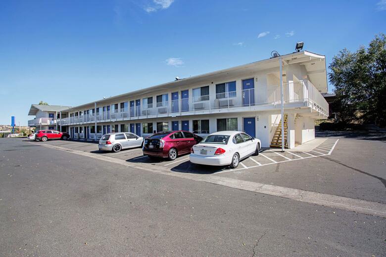 Hotel Motel 6